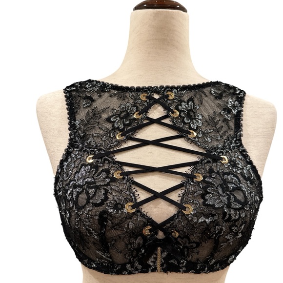 Agent Provocateur Other - Agent Provocateur Metallic Black Lace Bralette 36 B